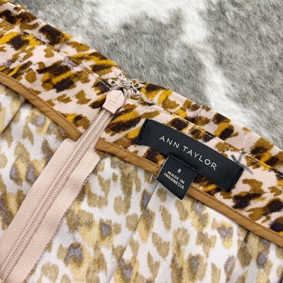 Ann Taylor Leopard Midi Skirt - Picture 9 of 10